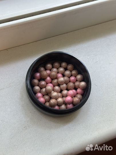 Румяна бронзер