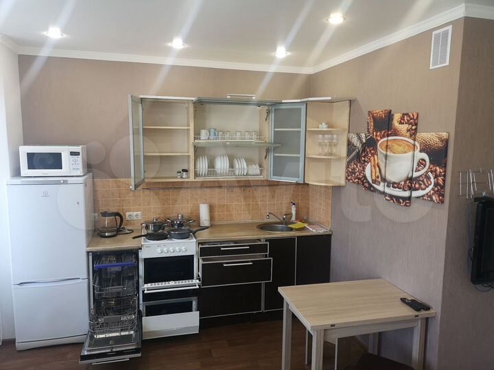 Квартира-студия, 40 м², 2/9 эт.