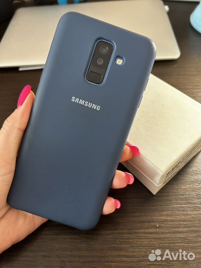 Телефон Samsung A6+