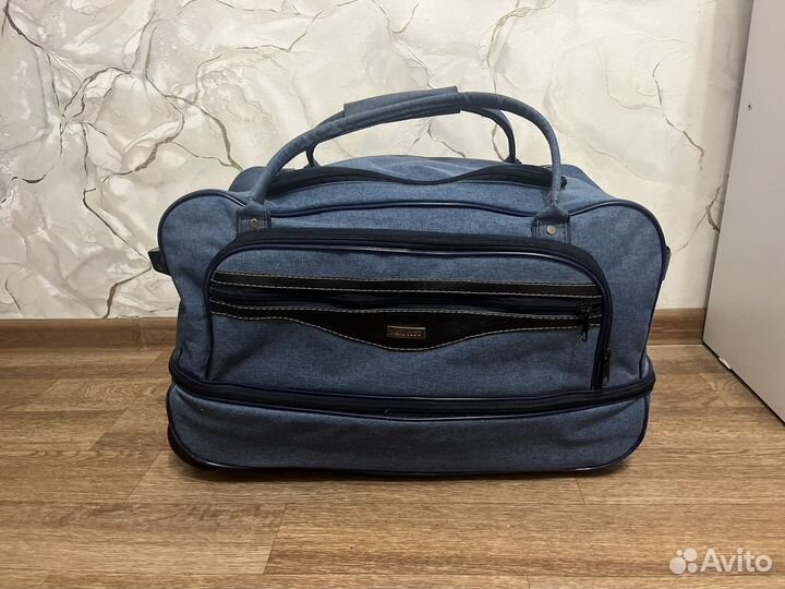 Дорожная сумка на колесиках