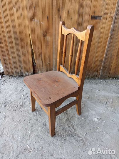 Детский стульчик