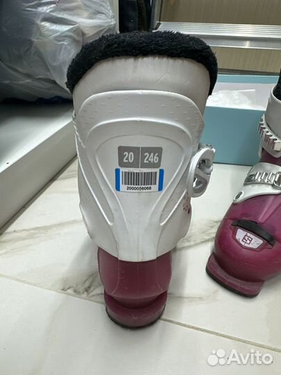 Горнолыжные ботинки salomon 20