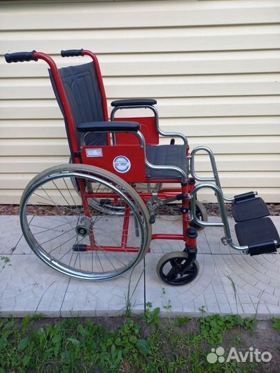 Инвалидная коляска новая без электропривода