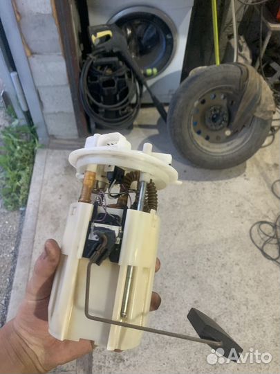 Бензонасос