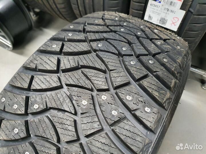 Dunlop GrandTrek Ice 03 215/65 R17
