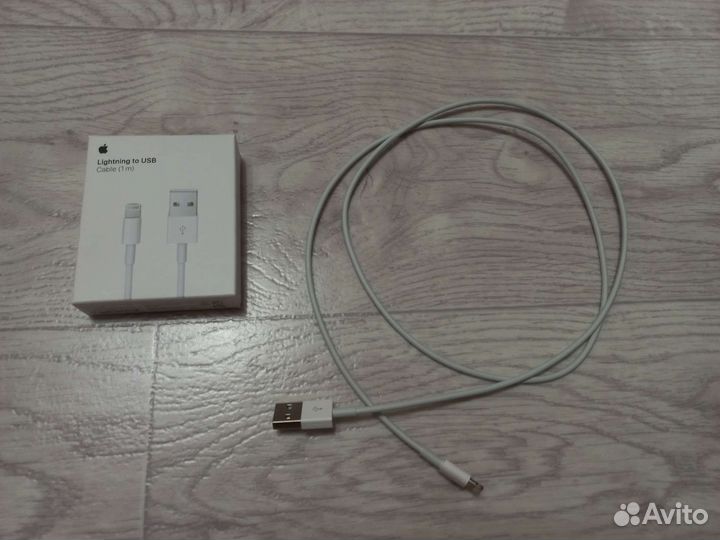 Кабель на iPhone,чехлы айфон 5,6,блок питания