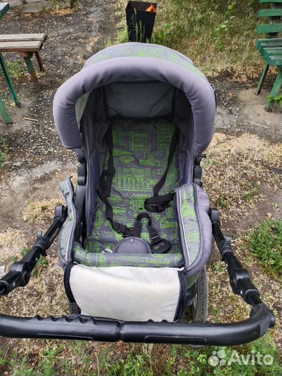 Детская коляска