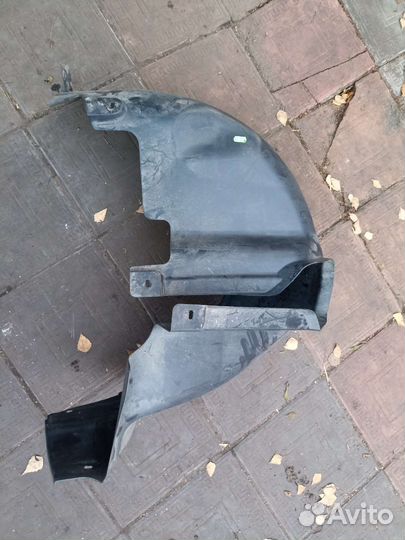 Подкрылок задний правый Фольксваген Поло 5