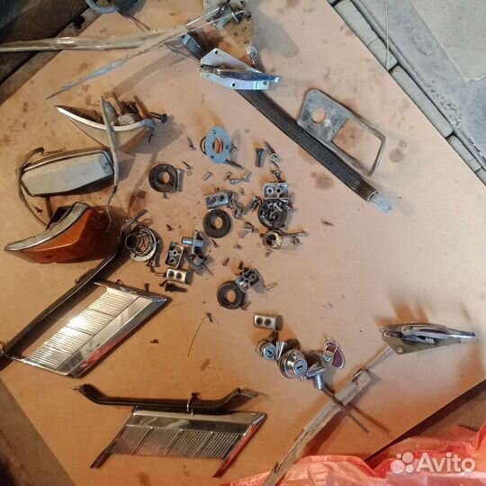 Газ 24 Волга, 1971