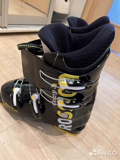 Горнолыжные ботинки Rossignol, горные лыжи Wed'ze