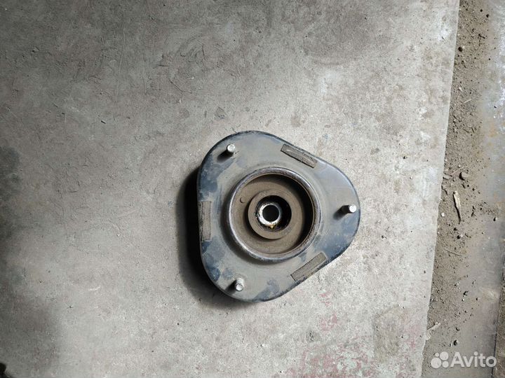 Опора передней стойки (Краб)