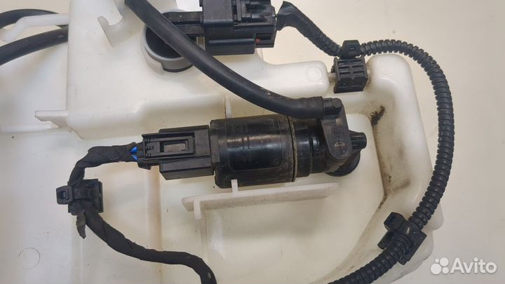 Бачок омывателя Volvo S60 2018, 2020