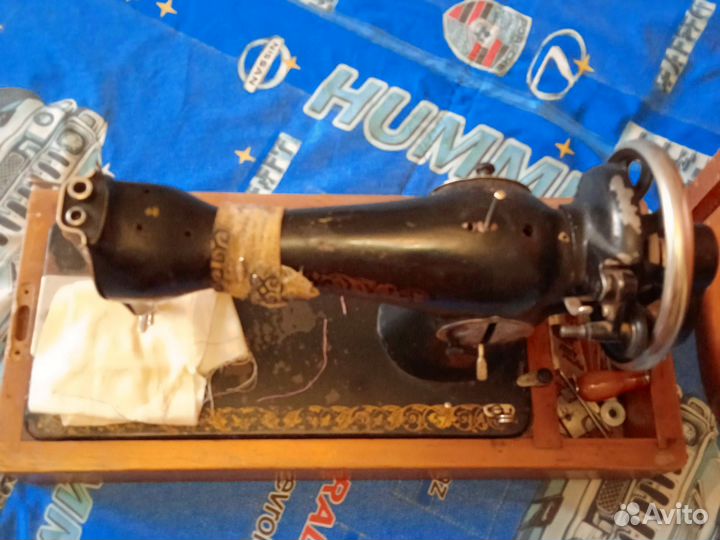 Швейная машинка