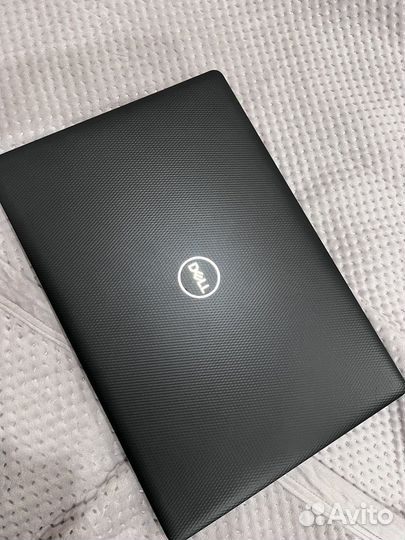 Ноутбук dell inspiron 15 3000