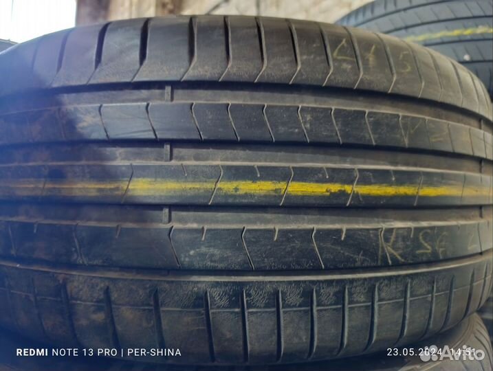 Pirelli P Zero PZ4 275/40 R21