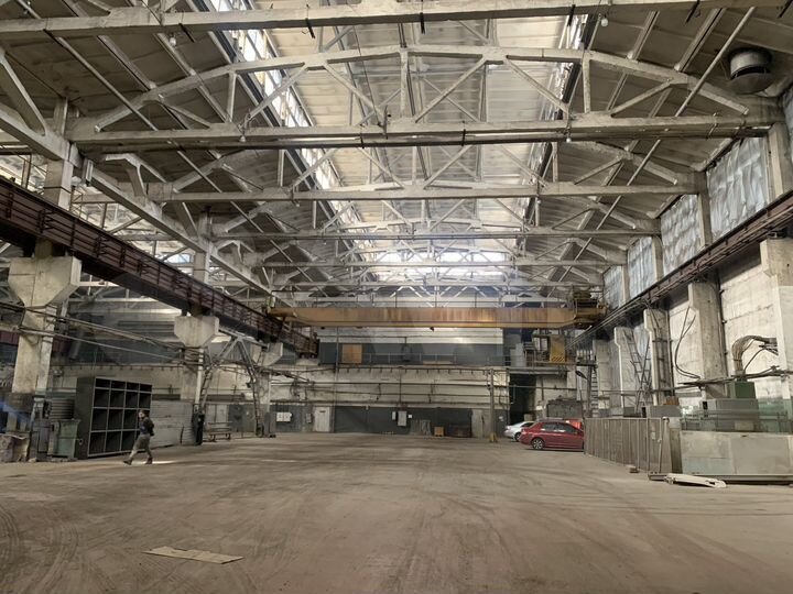 Теплый склад с мостовым краном, 500 - 2200 м²