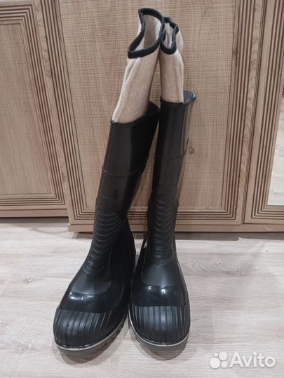 Сапоги рыбацкие,цельнолитые,забродные для рыбалки
