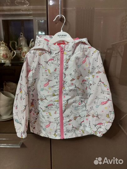 Ветровка для девочки