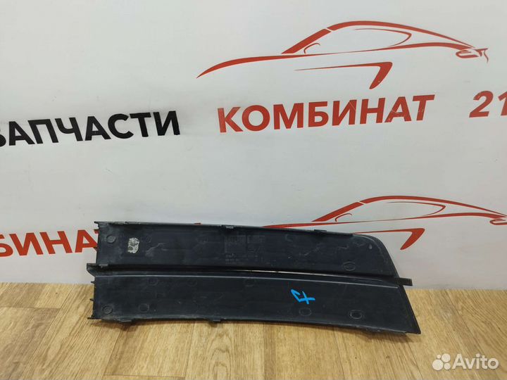 Заглушка птф левая Skoda Rapid 1 2012-2017