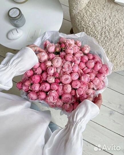 Букеты с доставкой розы цветы пионы по Ставрополь