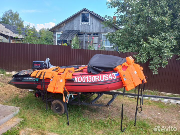Продам пвх лодку