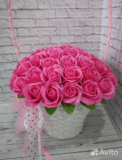 Букет из мыльных роз в корзине,45 роз,цветы