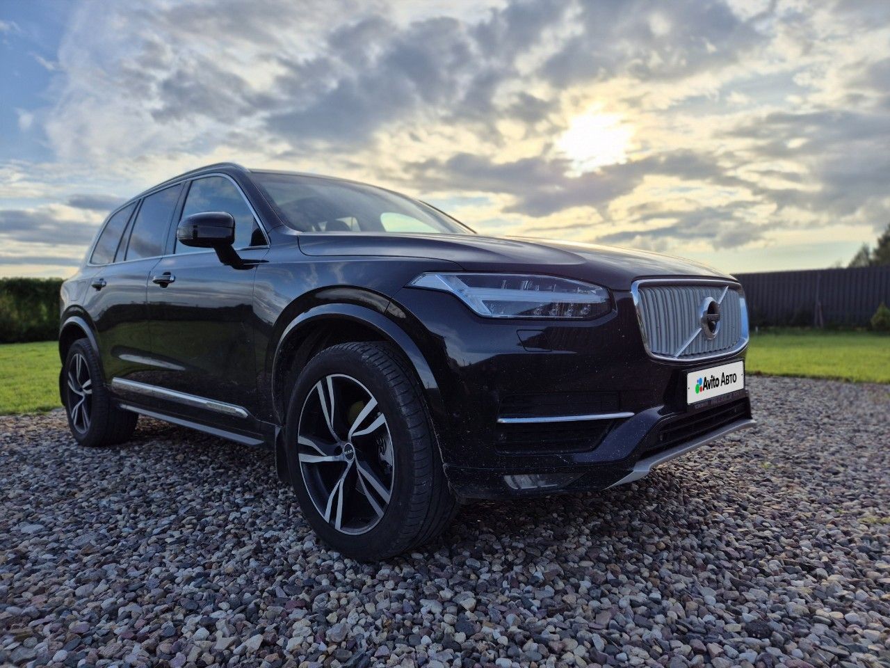 Volvo XC90: фото владельца