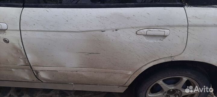 Боковые двери Nissan Avenir, Expert W11