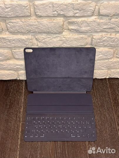Клавиатура Apple Smart Folio для iPad Pro 12,9