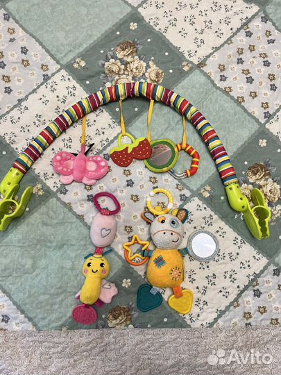 Игрушка-подвеска с пищалкой