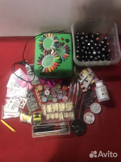 Все для маникюра и педикюра б/у