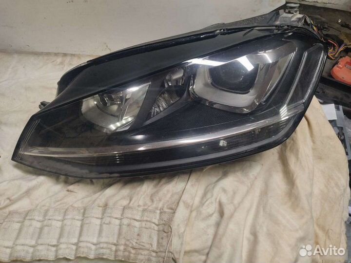 Фара левая Volkswagen Golf 7 cxsa 2014