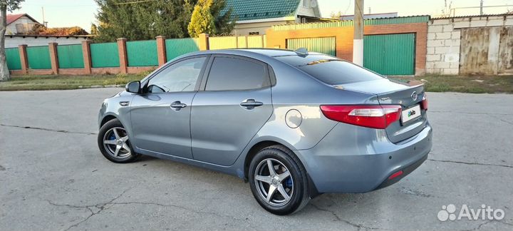 Kia Rio 1.4 AT, 2011, 160 000 км