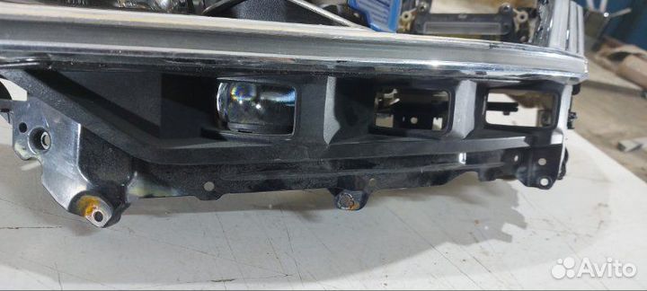 Фара левая Audi A8/S8