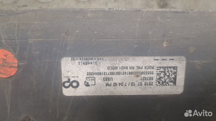 Накладка на порог Volvo S60 2018, 2020