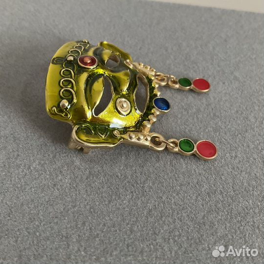 Брошь маска шаман