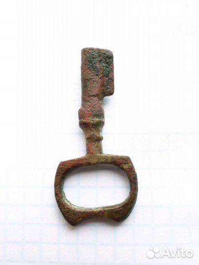 Ключ старинный