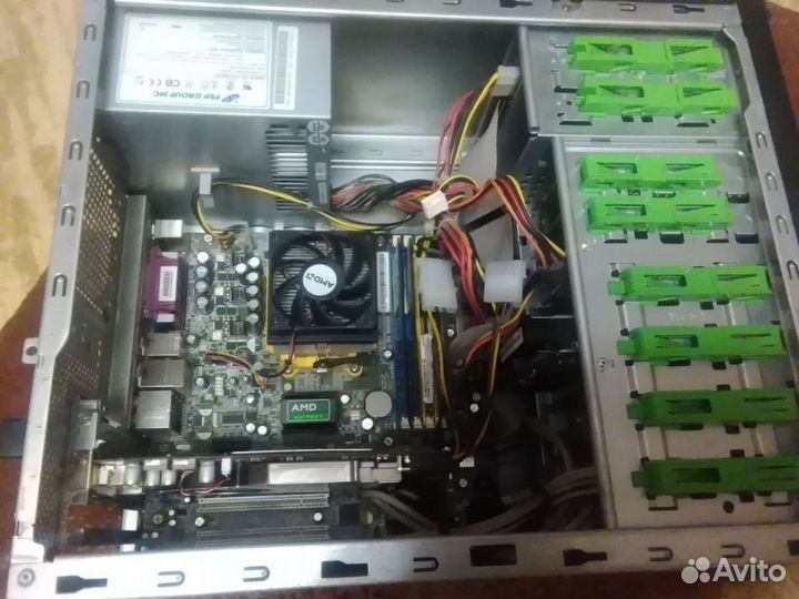 Компьютер acer Aspire M1100 AMD Phenom II X4 955