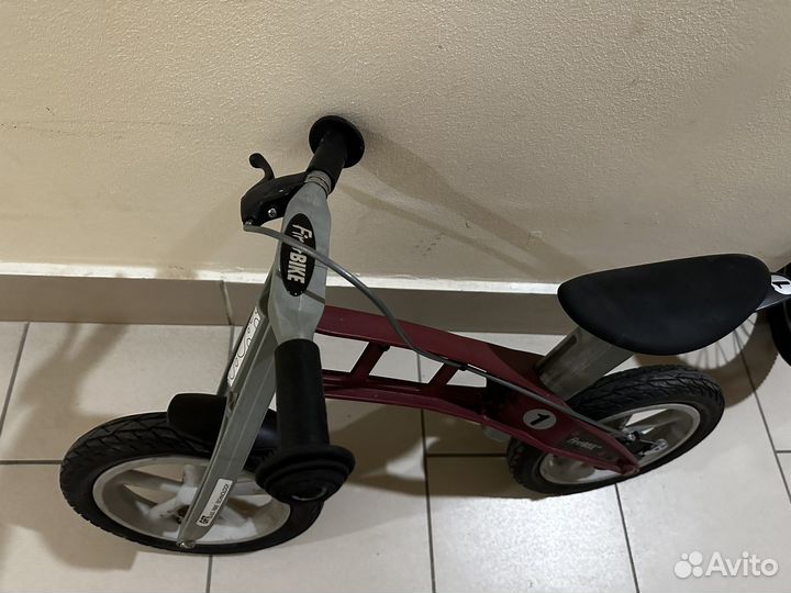 Беговел firstbike