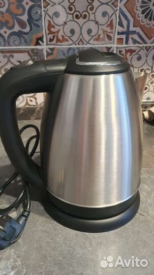 Чайник электрический новый