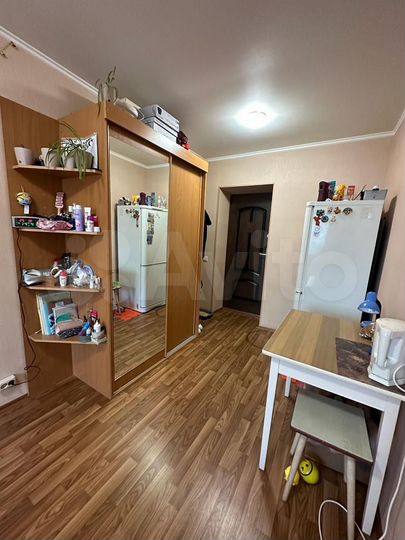 Комната 14 м² в 5-к., 5/5 эт.