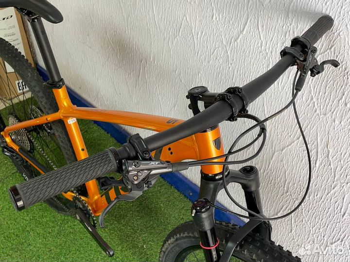 Кастомный мтб Trek Marlin 5 Reba XT8100 мл