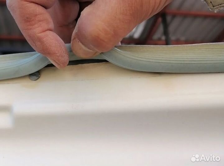 Уплотнитель для холодильника indesit