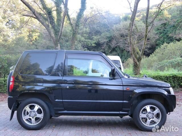 Mitsubishi Pajero Mini 0.7 AT, 2011, 40 000 км