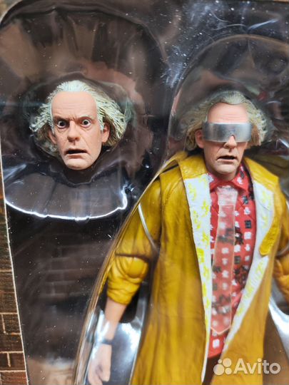 Фигурка Doc brown Back to the future 2