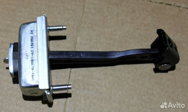 Стопор фиксированных положений двери 1641573 ford