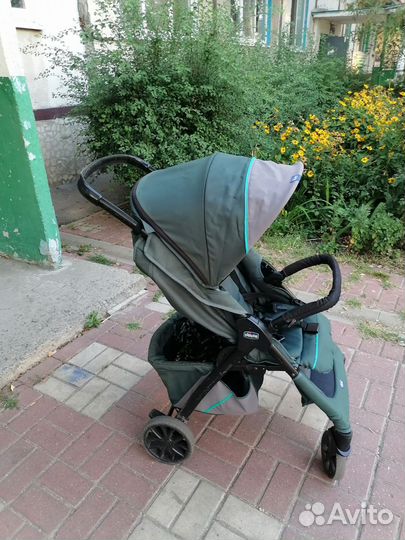 Прогулочная коляска chicco