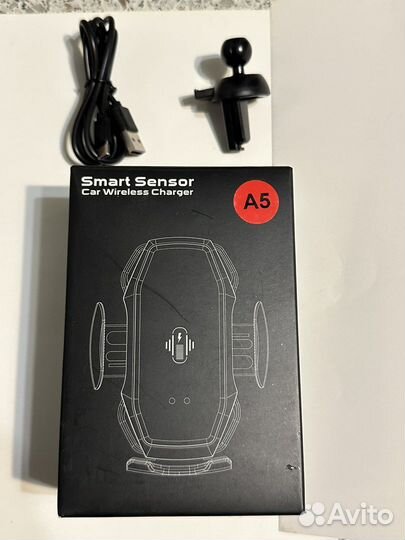 Держатель для телефона с беспроводной зарядкой