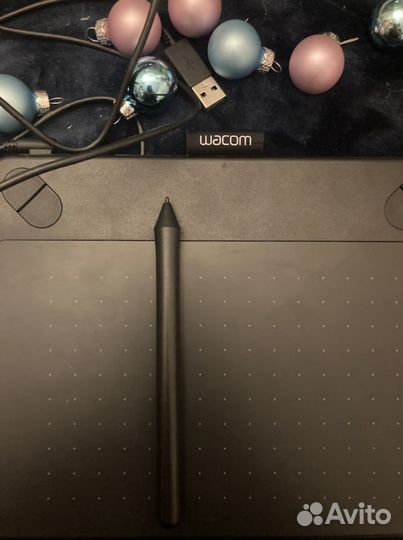 Графический планшет Wacom intuos