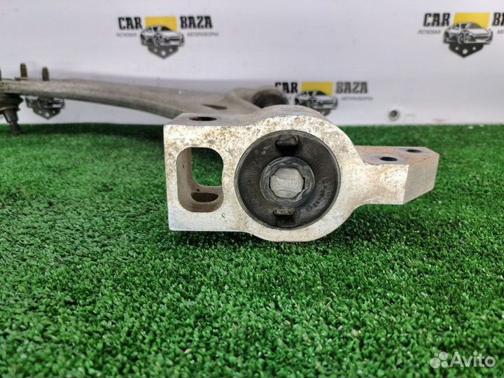 Рычаг подвески передний R